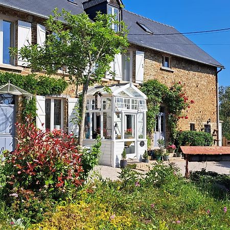 La Paix, Gite Bucolique En Normandie Conde-sur-Noireau Luaran gambar