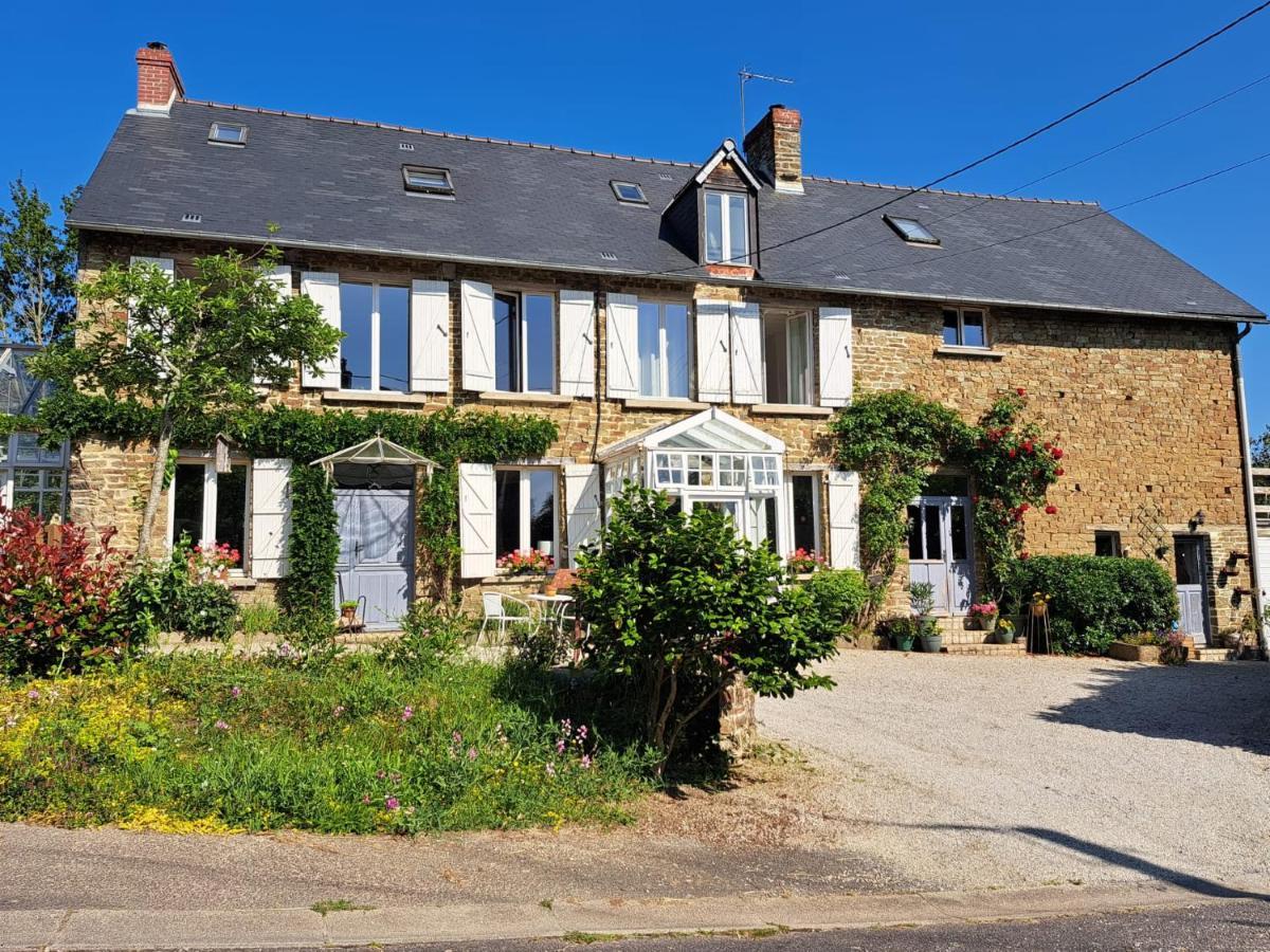 La Paix, Gite Bucolique En Normandie Conde-sur-Noireau Luaran gambar